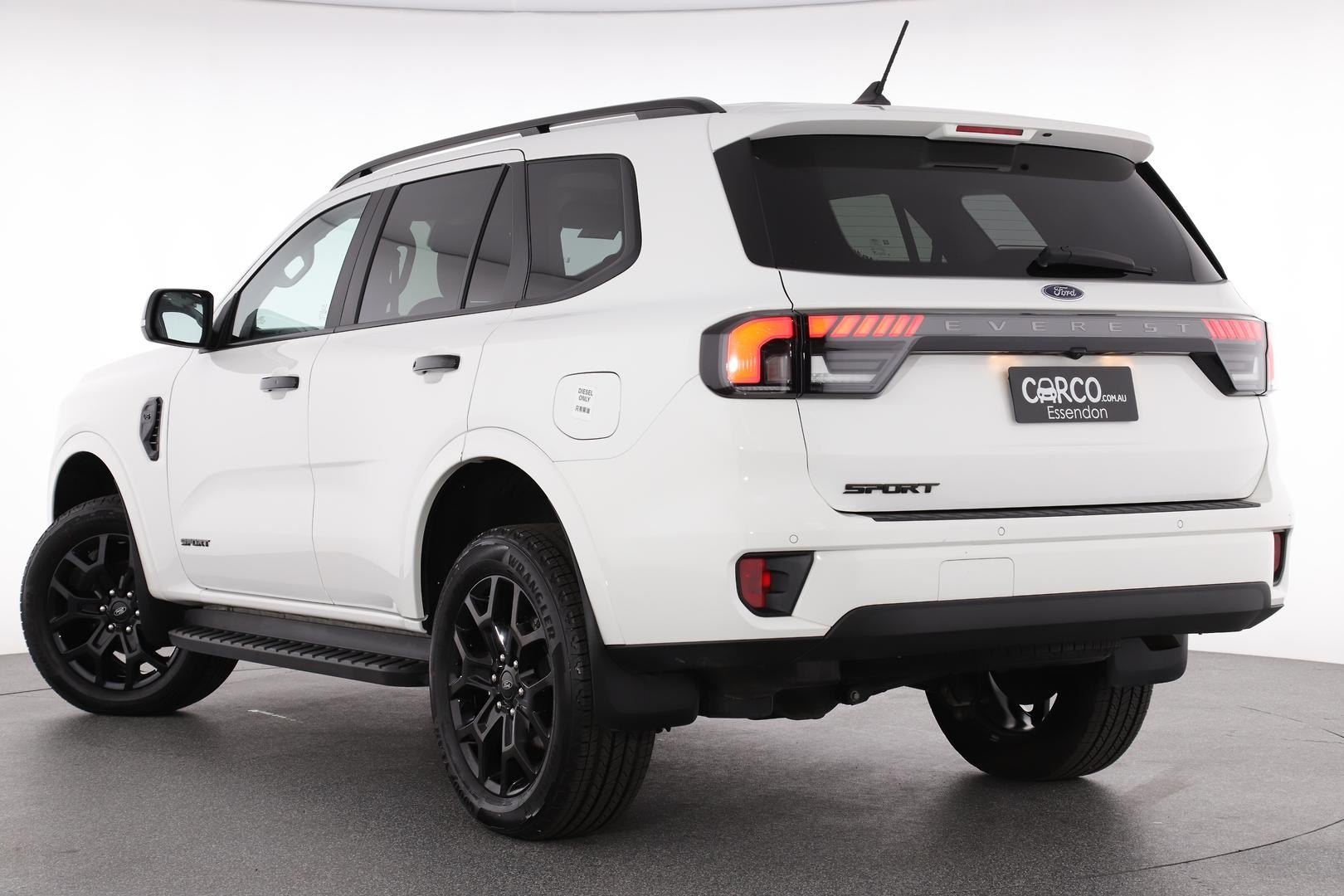 Ford Everest image 2
