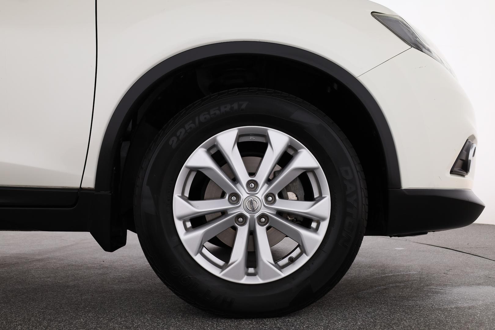 Nissan X-trail image 3