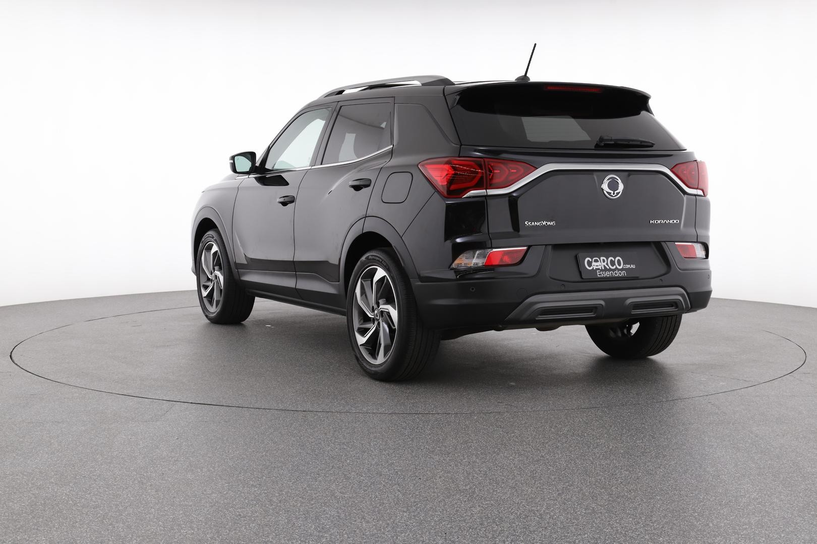 Ssangyong Korando image 4