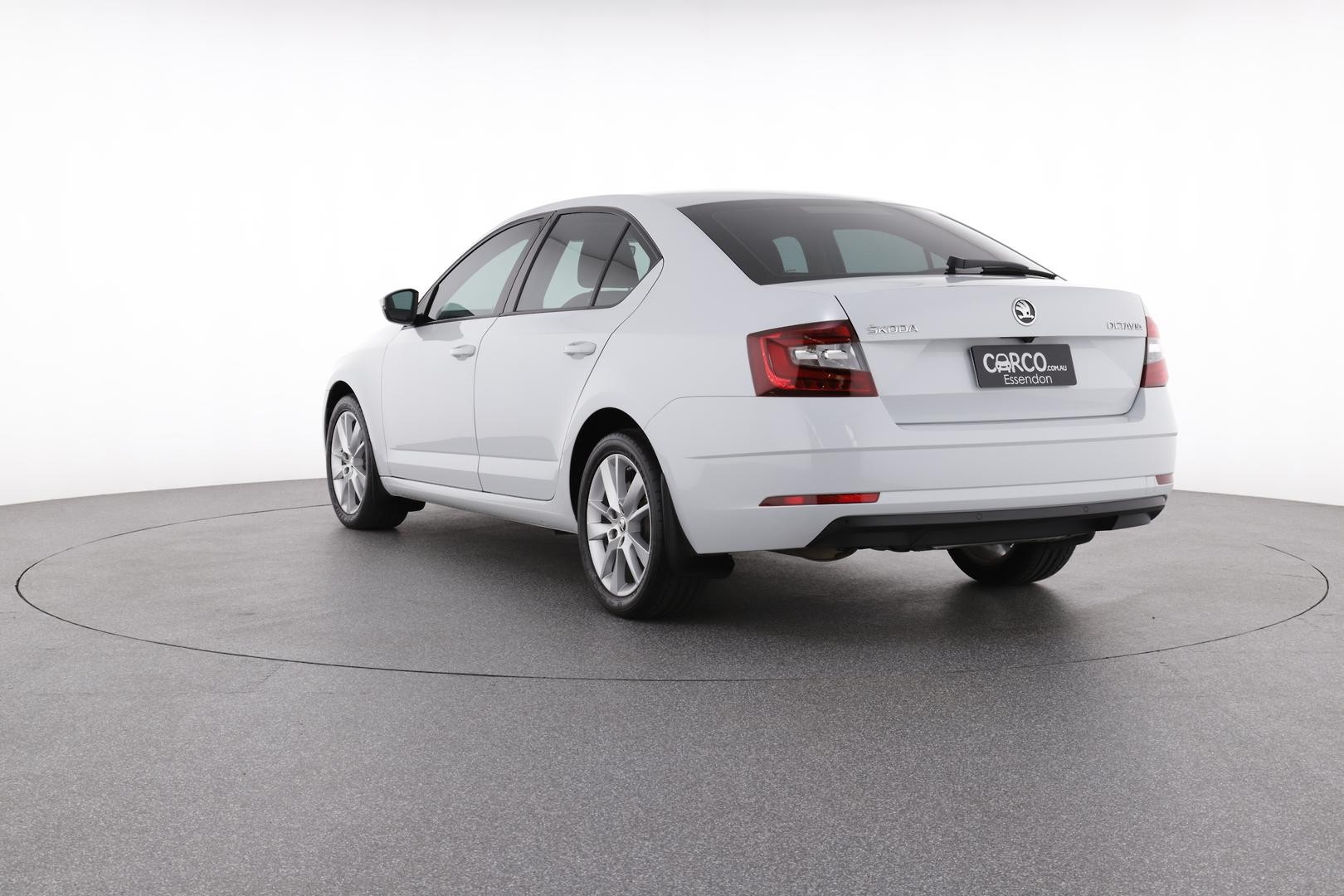 Skoda Octavia image 4