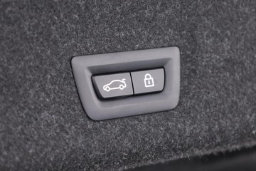 https://dvg-vehicle-assets.s3.amazonaws.com/C001319/19y1tzxpo5gmcnx782v1jsffg.jpg