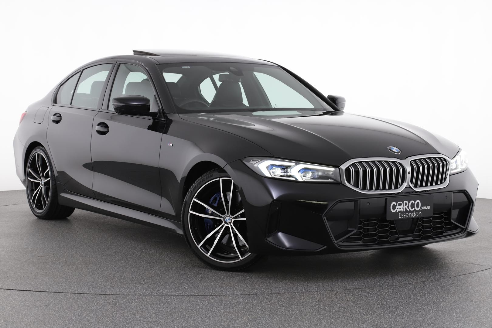 BMW 3 Series image 1