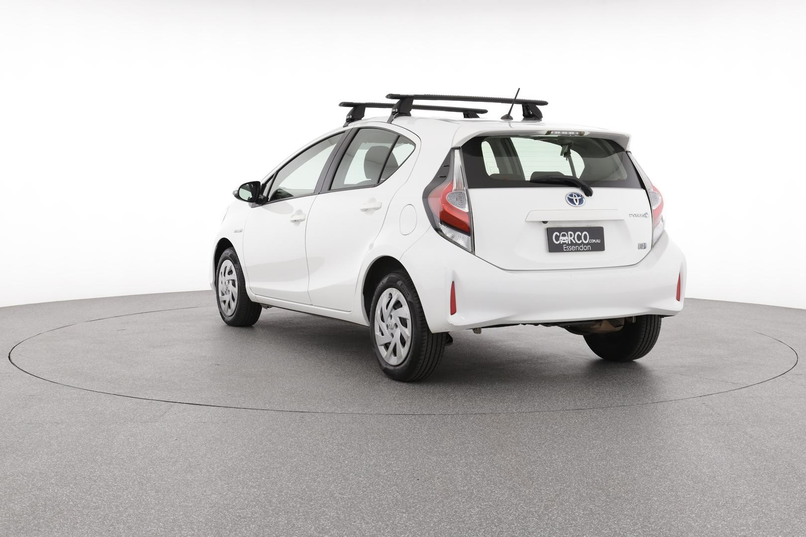 Toyota Prius C image 4