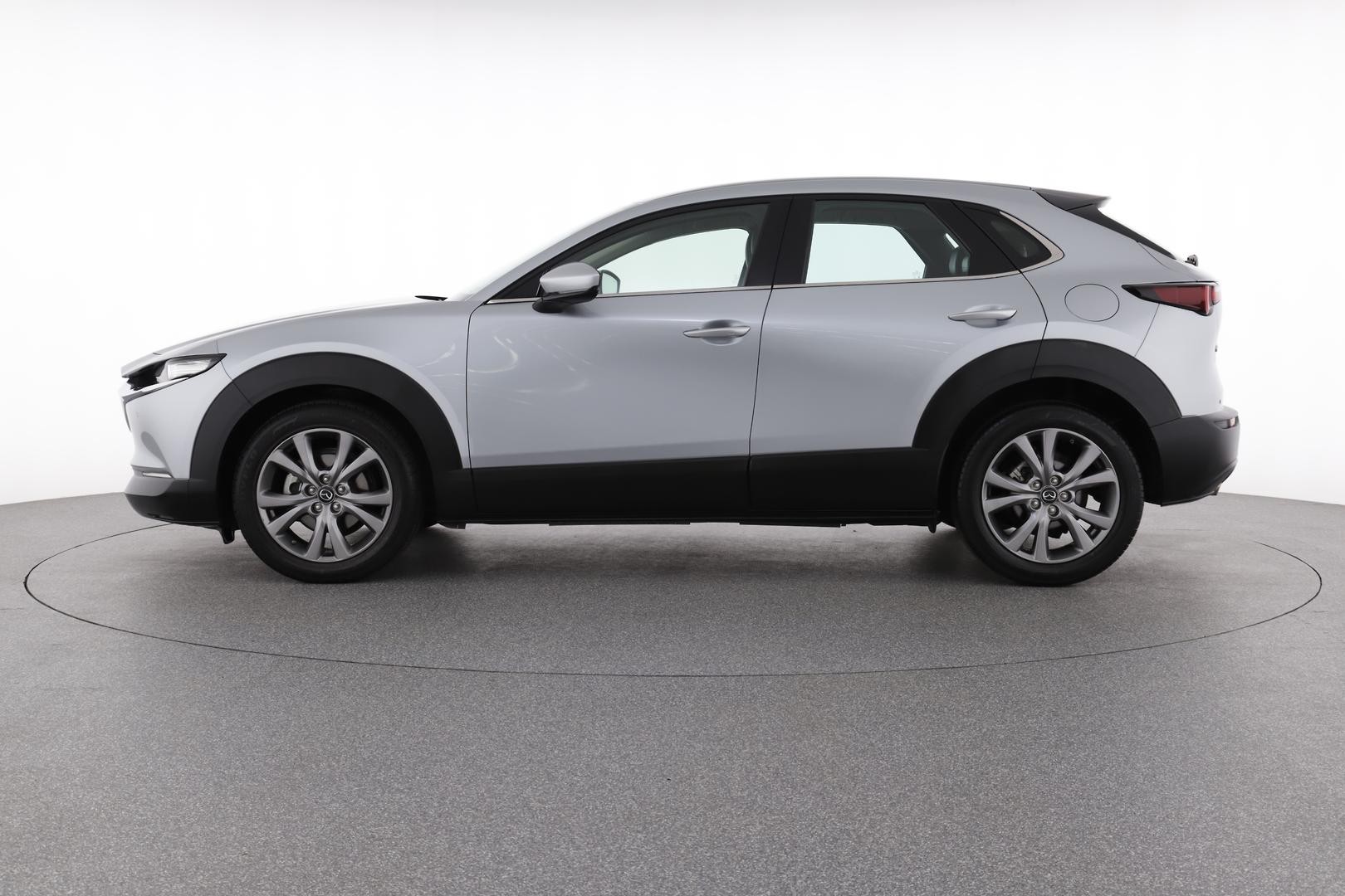 Mazda Cx-30 image 3