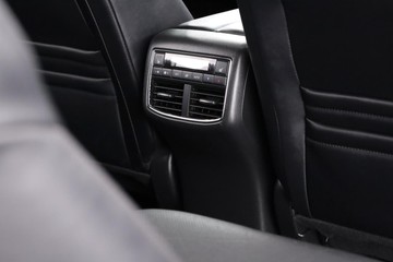 https://dvg-vehicle-assets.s3.amazonaws.com/C001358/arcbany1z2cnzi7spgeauo16h.jpg