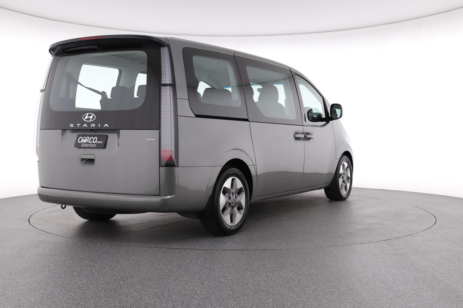 Hyundai Staria image 4