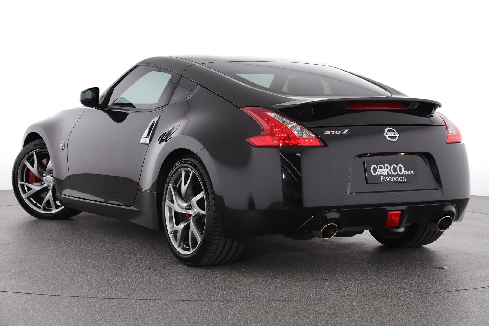 Nissan 370z image 2
