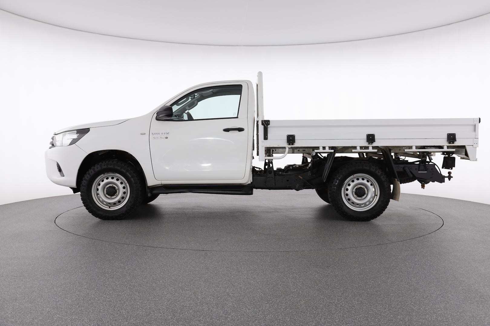 Toyota Hilux image 4