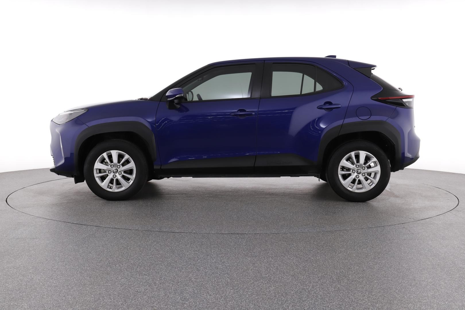 Toyota Yaris Cross image 2