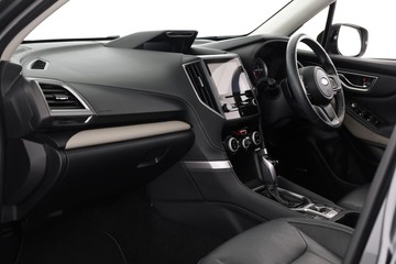 https://dvg-vehicle-assets.s3.amazonaws.com/C001611/8wg1rulmnk60o6cauypwn686n.jpg