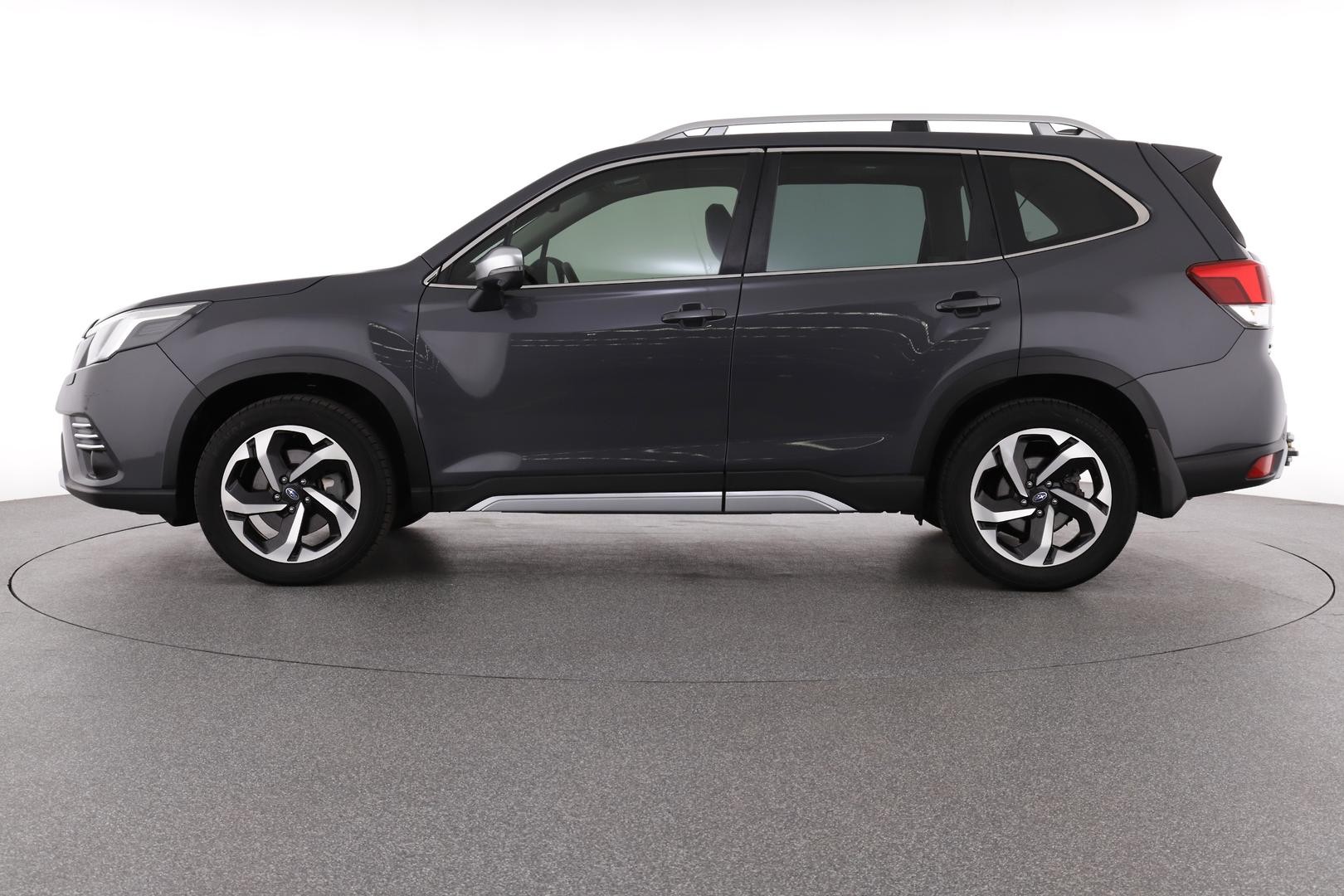 Subaru Forester image 2