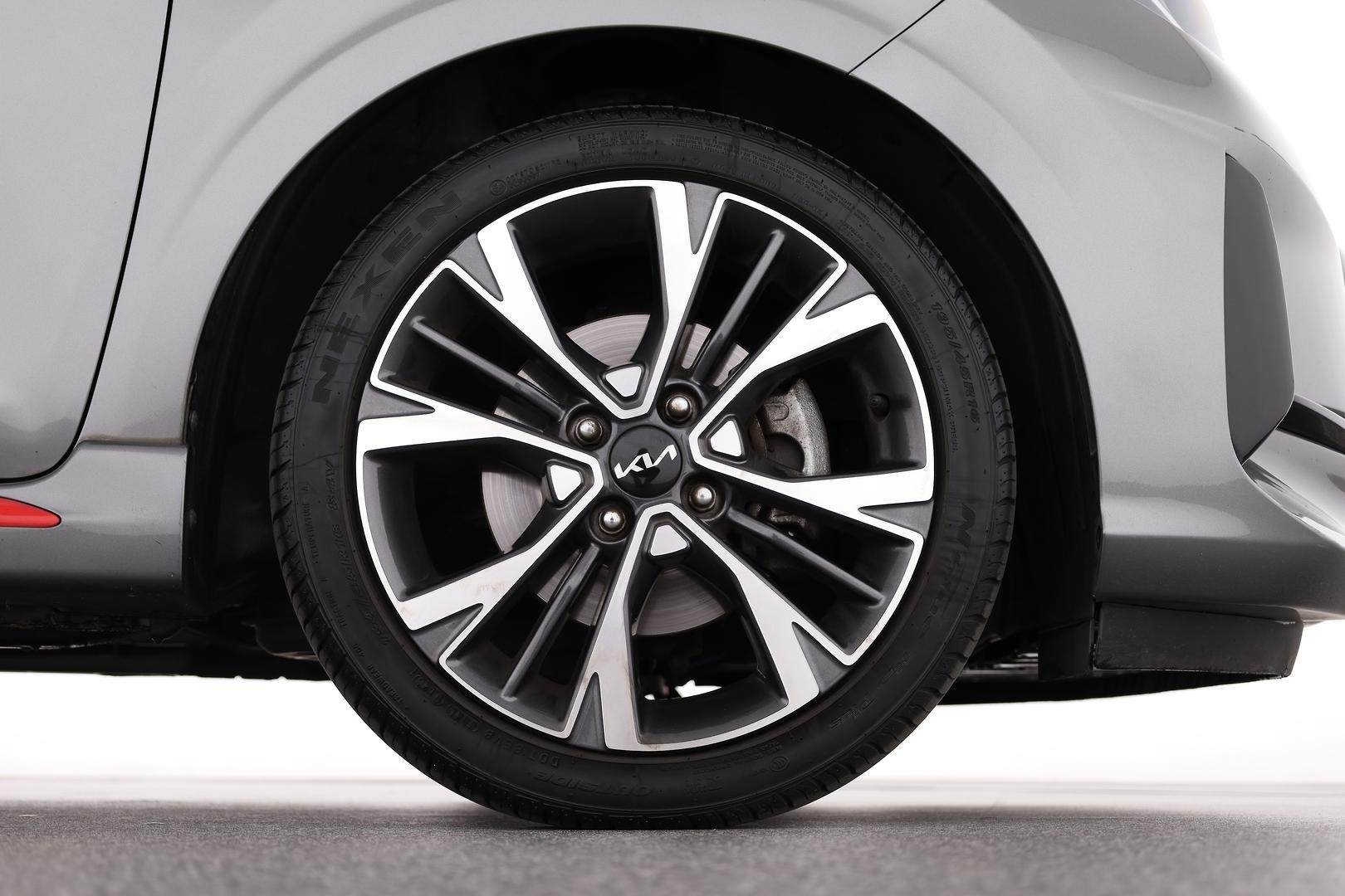 Kia Picanto image 3