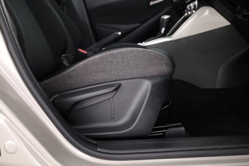 https://dvg-vehicle-assets.s3.amazonaws.com/C001637/1mrxu9mh26ampity5fzzdx5gy.jpg