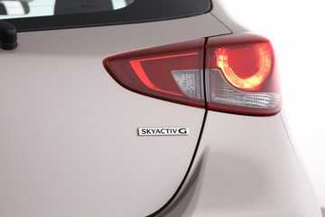 https://dvg-vehicle-assets.s3.amazonaws.com/C001637/86kg9f444jmnsxgdpjccx7yce.jpg