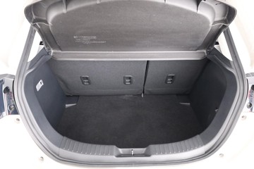 https://dvg-vehicle-assets.s3.amazonaws.com/C001637/aw6w7c0tkrdy9arw10i7sbc5w.jpg