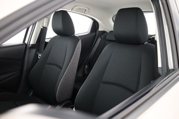 https://dvg-vehicle-assets.s3.amazonaws.com/C001637/b0lywnxwcukegt71xbsw1xx5h.jpg