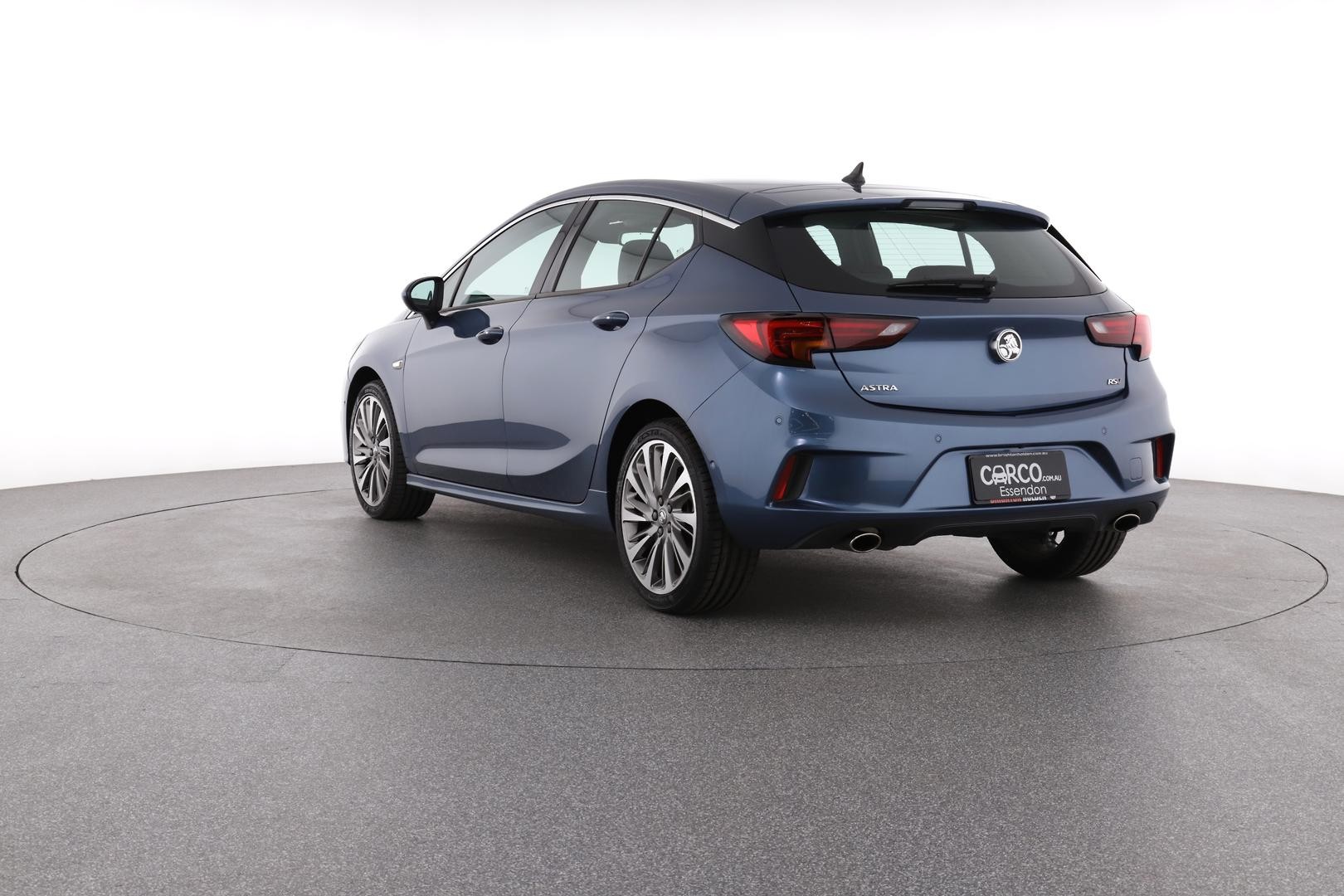 Holden Astra image 3