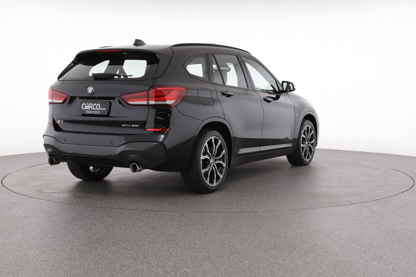 BMW X1 image 4