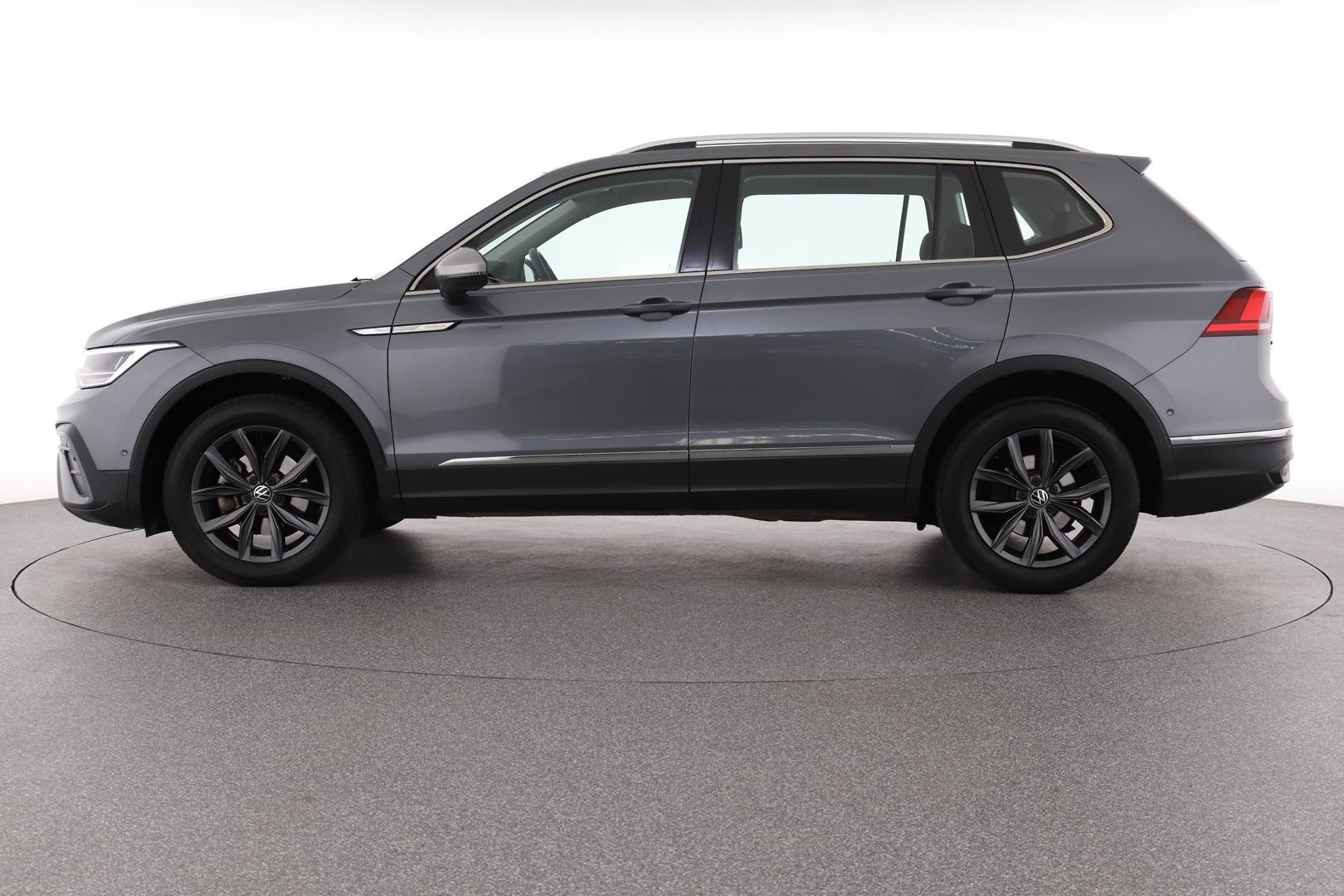 Volkswagen Tiguan image 2