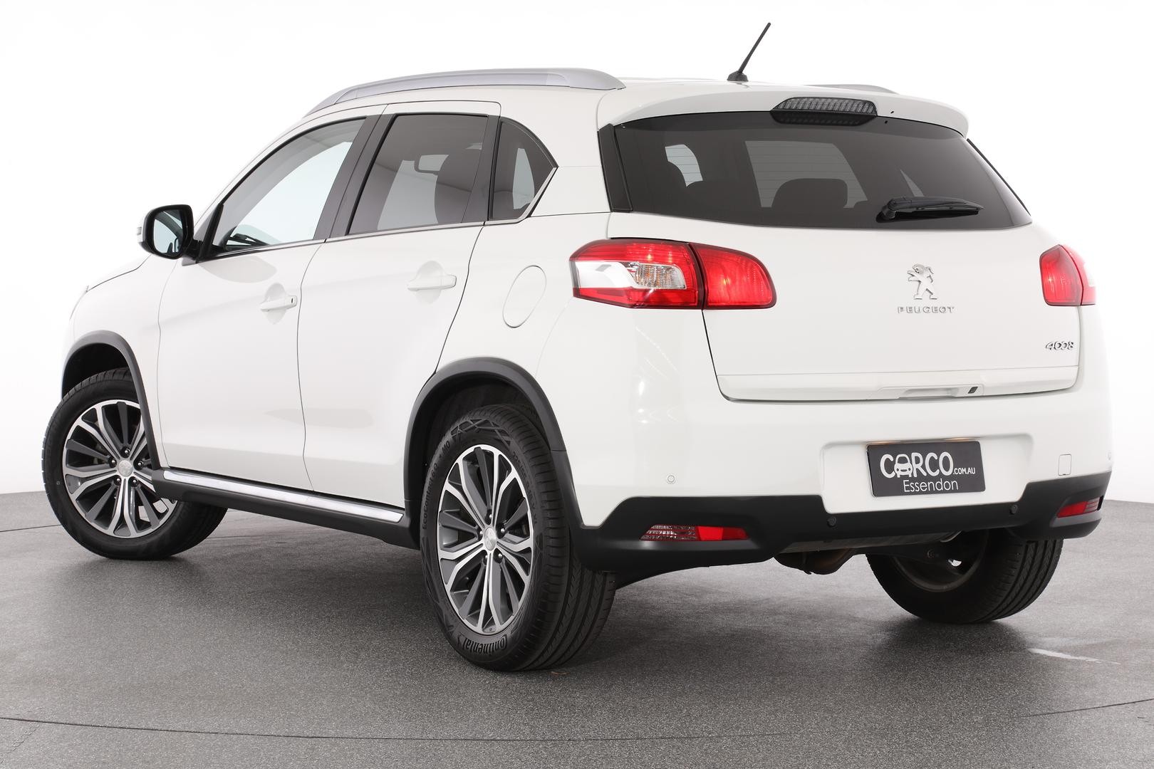 Peugeot 4008 image 2