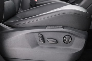 https://dvg-vehicle-assets.s3.amazonaws.com/C001716/2te393tpv4qr7a8a2p848w2ro.jpg
