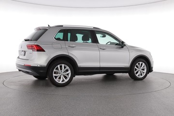 https://dvg-vehicle-assets.s3.amazonaws.com/C001716/bnghhhrm5q5t459u2ad8c47k2.jpg