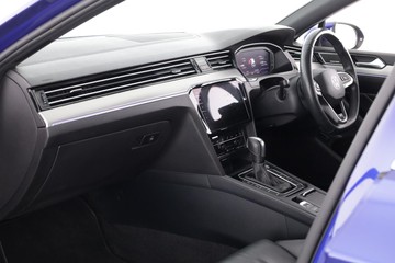 https://dvg-vehicle-assets.s3.amazonaws.com/C001724/3jdivgn1cm5lt90zf1p75ktl8.jpg