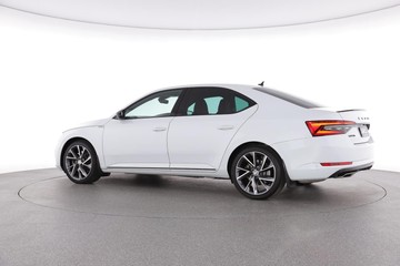 https://dvg-vehicle-assets.s3.amazonaws.com/C001727/5jksbbjduxdq90dgrcsg5d6qh.jpg