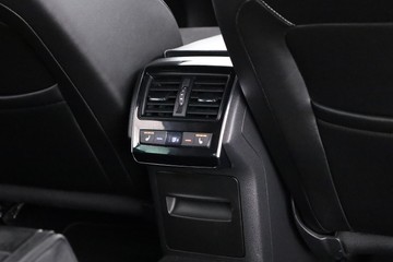 https://dvg-vehicle-assets.s3.amazonaws.com/C001727/8hd5qr1u4dyx2n3zm8hpzr1fc.jpg