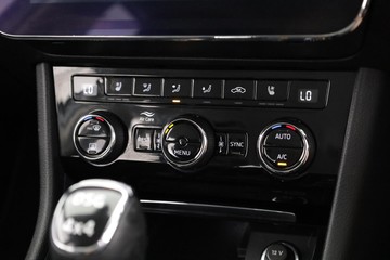 https://dvg-vehicle-assets.s3.amazonaws.com/C001730/3xk37hcf075tixj7q7u6v63i4.jpg