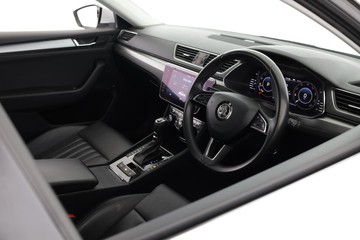 https://dvg-vehicle-assets.s3.amazonaws.com/C001730/4gysv558v7tjq778eu9ea0hml.jpg