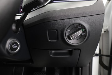 https://dvg-vehicle-assets.s3.amazonaws.com/C001730/9fpavlauh8s04kypdaxxxxcan.jpg