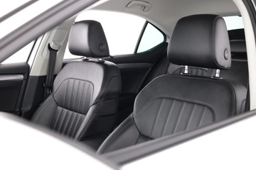 https://dvg-vehicle-assets.s3.amazonaws.com/C001730/9stez4j8vgdbb7kstxdacry36.jpg
