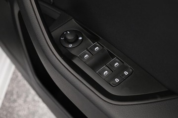 https://dvg-vehicle-assets.s3.amazonaws.com/C001730/bsjz6fy5k4nsgn30qndzmjlyd.jpg
