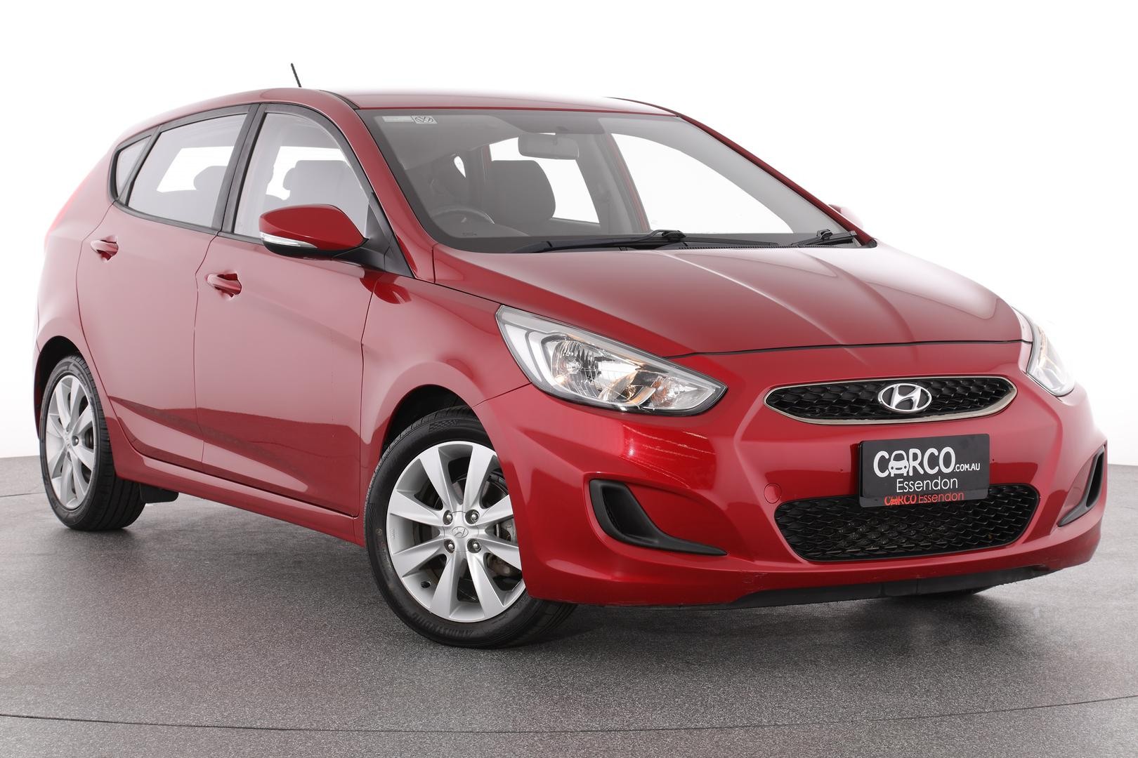Hyundai Accent image 1