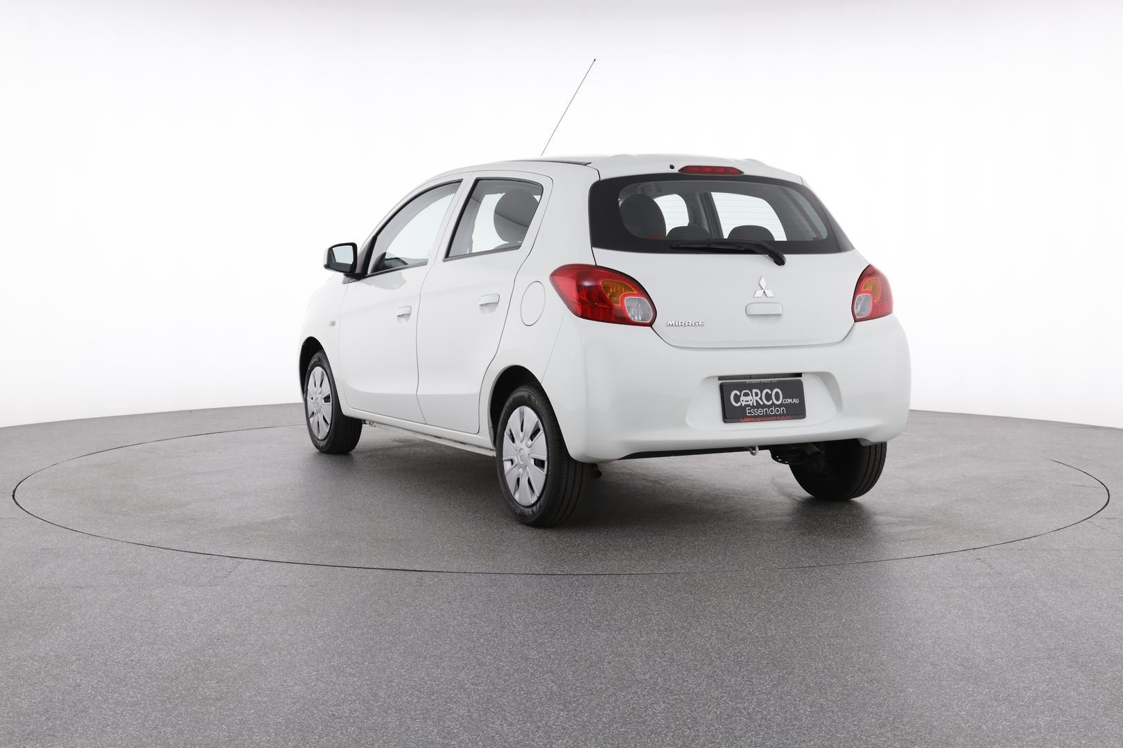 Mitsubishi Mirage image 3