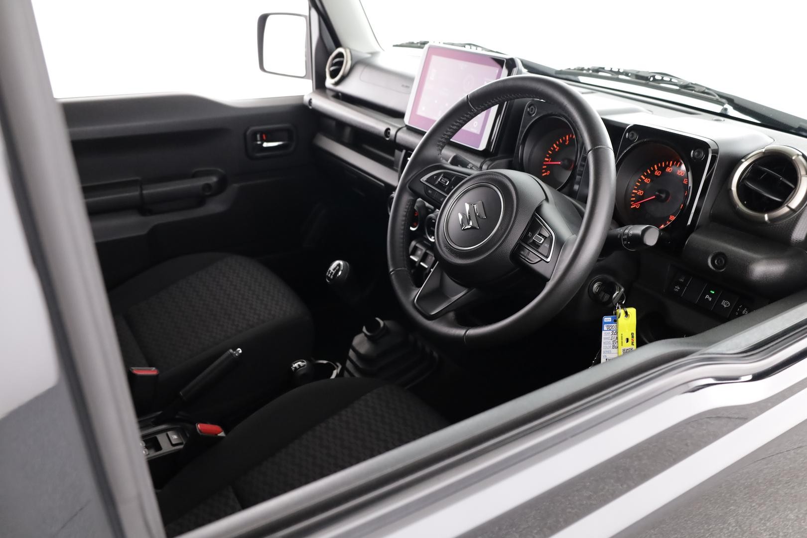 Suzuki Jimny image 4