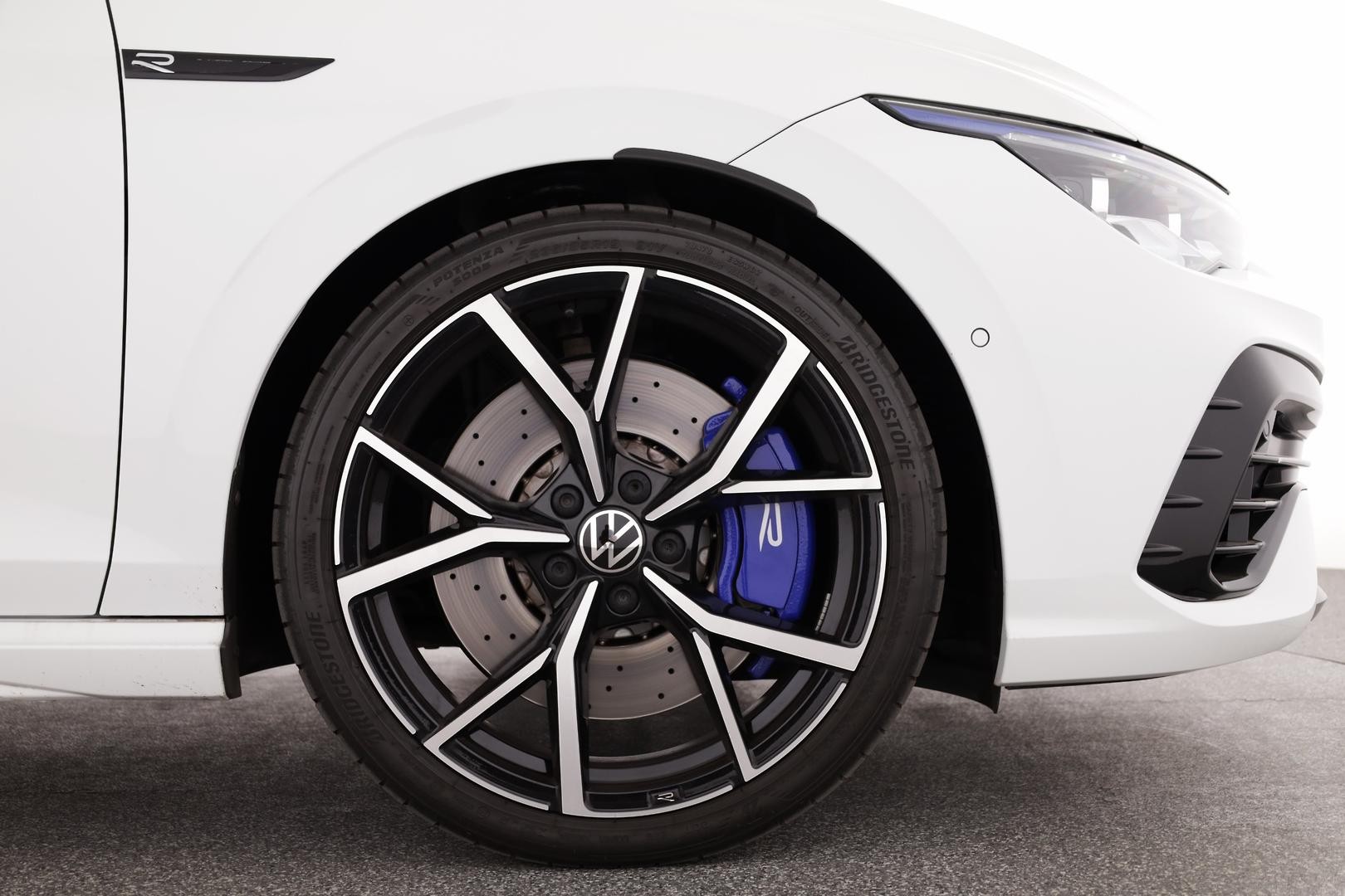 Volkswagen Golf image 3