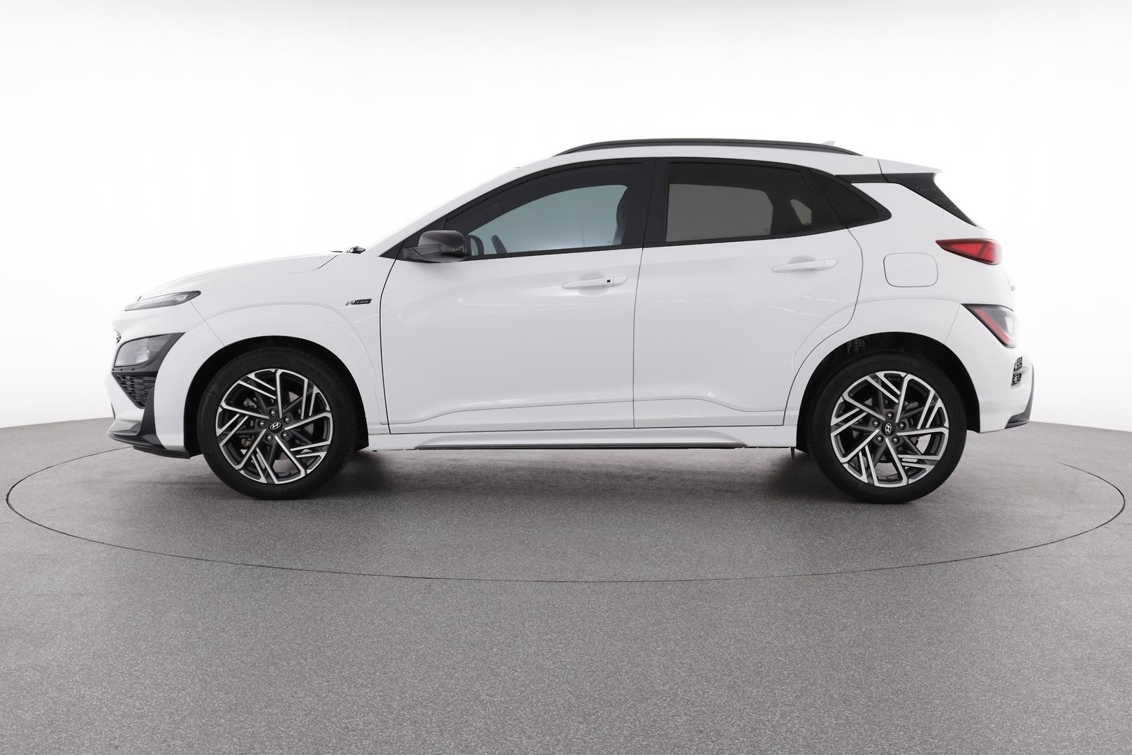 Hyundai Kona image 2