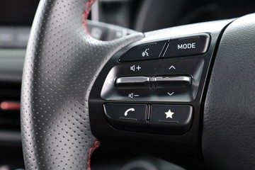 https://dvg-vehicle-assets.s3.amazonaws.com/C001766/afa94bi2wxmes1ennsnop5z4v.jpg