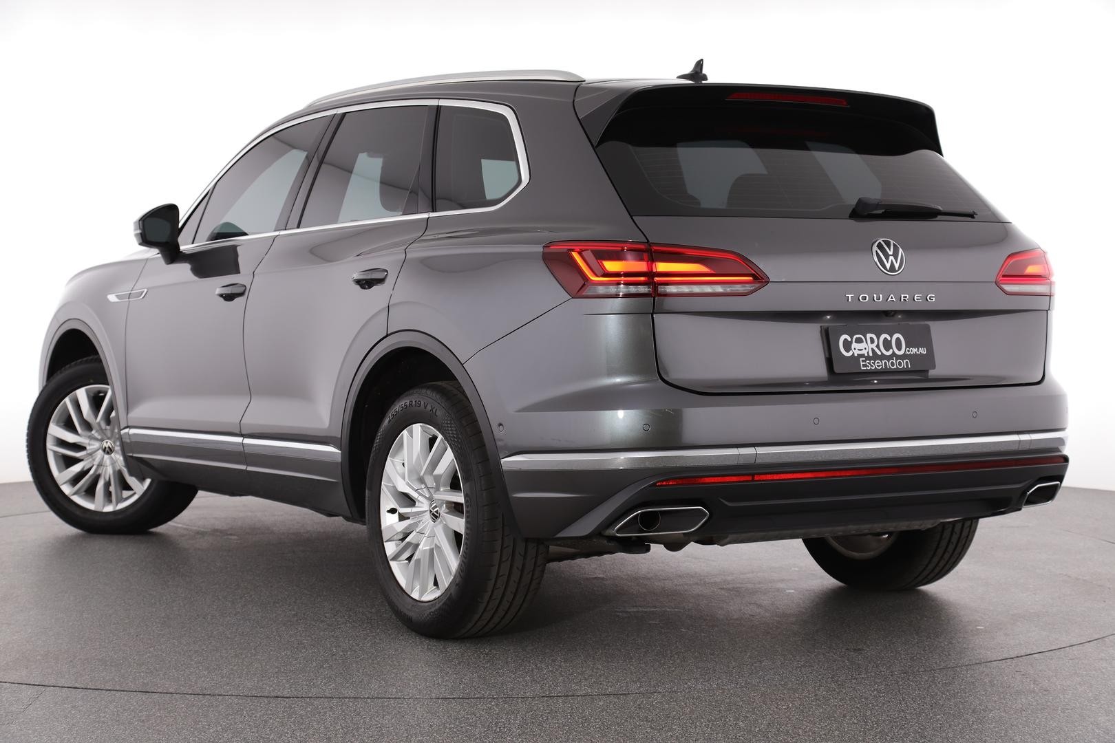 Volkswagen Touareg image 2