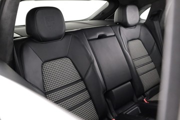 https://dvg-vehicle-assets.s3.amazonaws.com/C001773/7jgzns66yibk3430aob5adw11.jpg