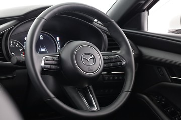 https://dvg-vehicle-assets.s3.amazonaws.com/C001784/dg3hbsexmq4rfcxh7j422jfth.jpg