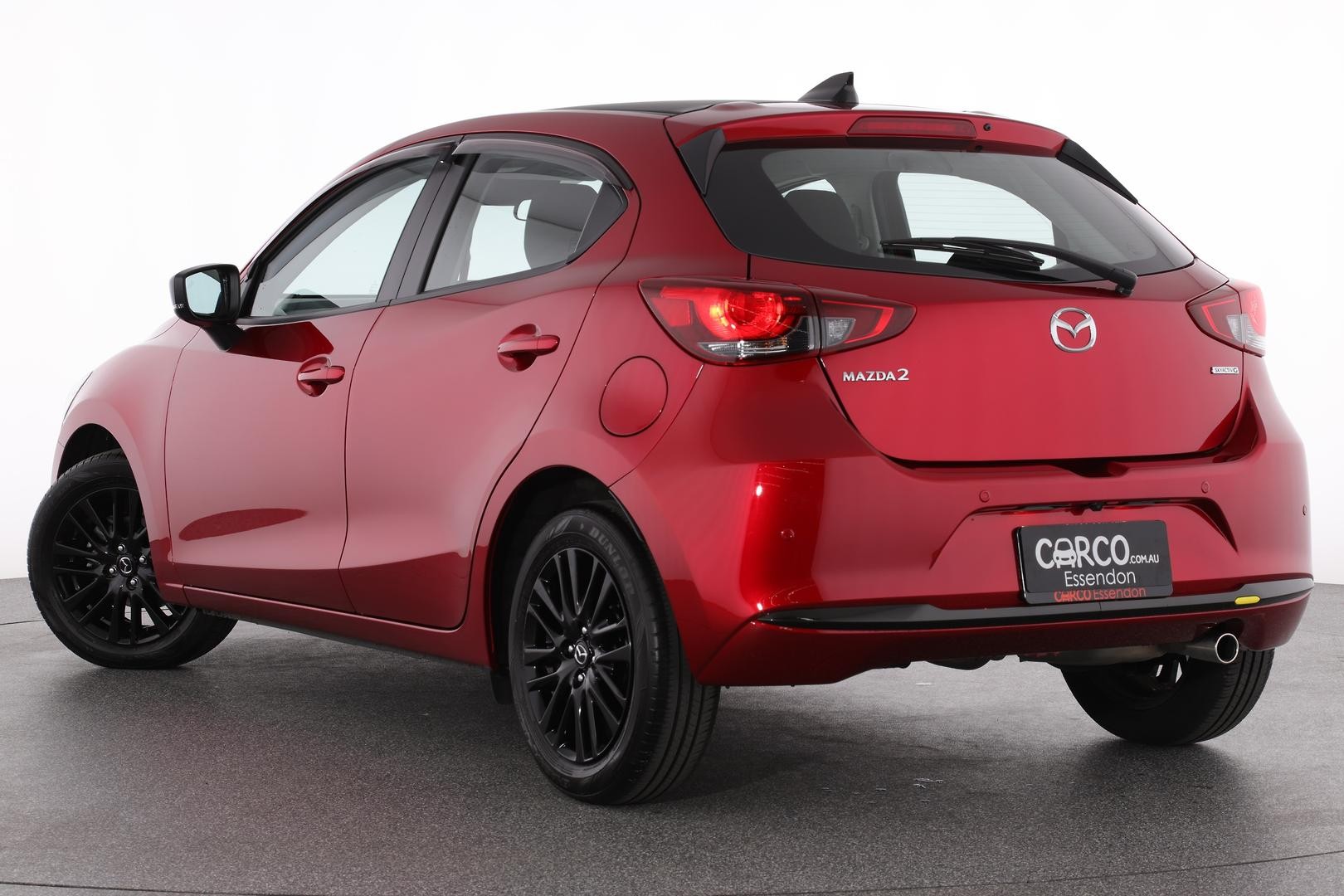 Mazda 2 image 2