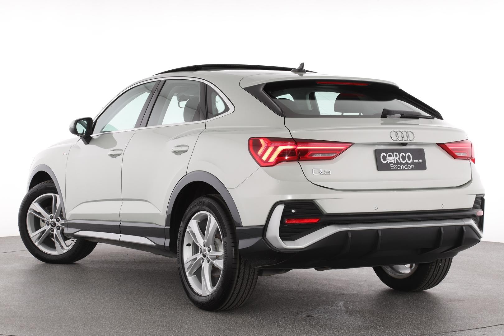 Audi Q3 image 2