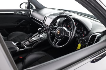 https://dvg-vehicle-assets.s3.amazonaws.com/C001795/65jkww76331f8ofswj51j2aqj.jpg