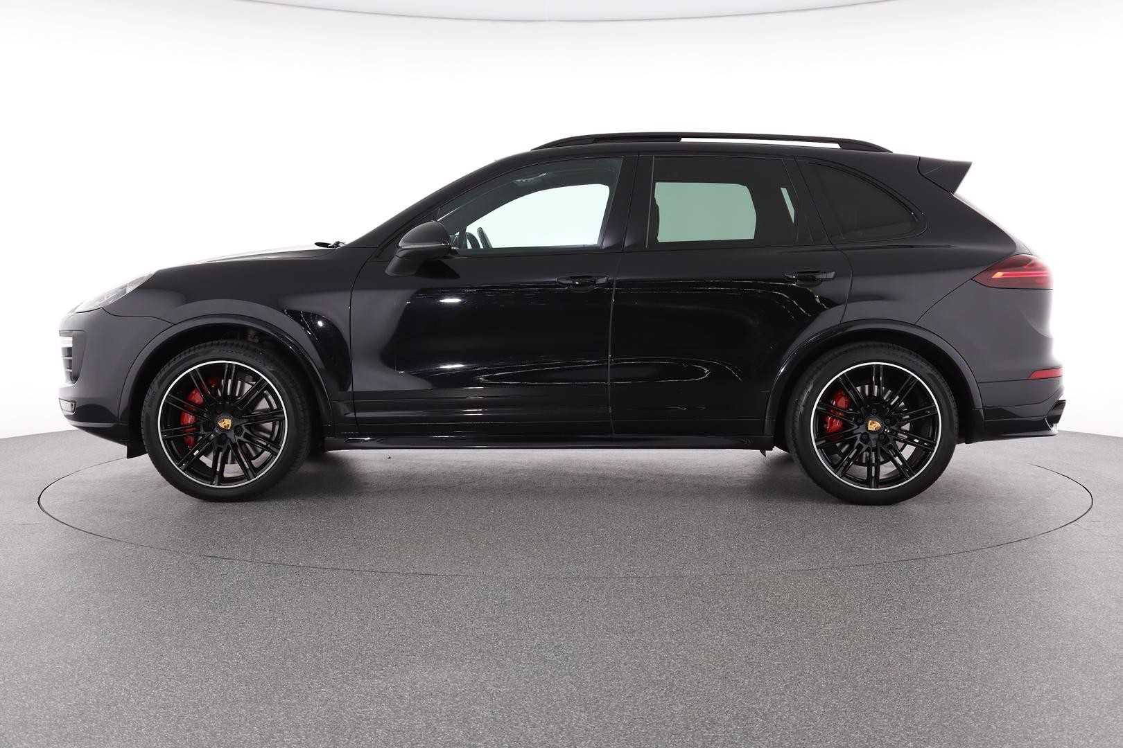 Porsche Cayenne image 4