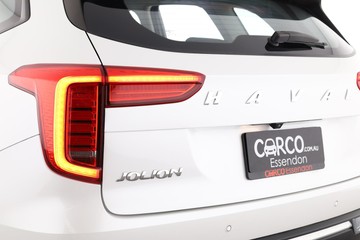 https://dvg-vehicle-assets.s3.amazonaws.com/C001799/2ssj0iagd0x1z274o42wazjuy.jpg