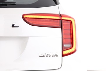 https://dvg-vehicle-assets.s3.amazonaws.com/C001799/ero6c1cgh6dvz4il996kuoea0.jpg
