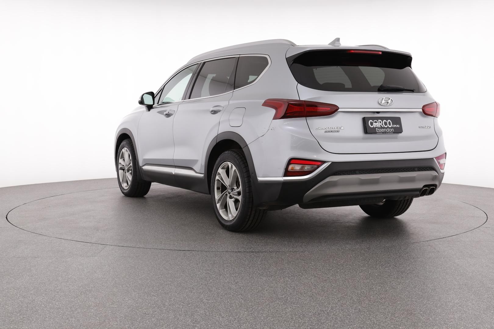 Hyundai Santa Fe image 3